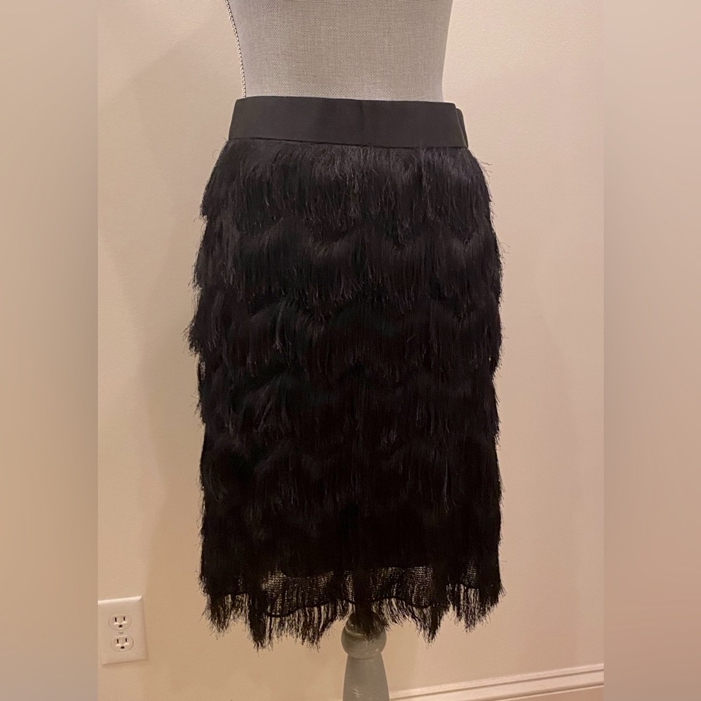 J McLaughlin Womens Black Layered Fringe Skirt.in a Chevron Pattern / Waist 28